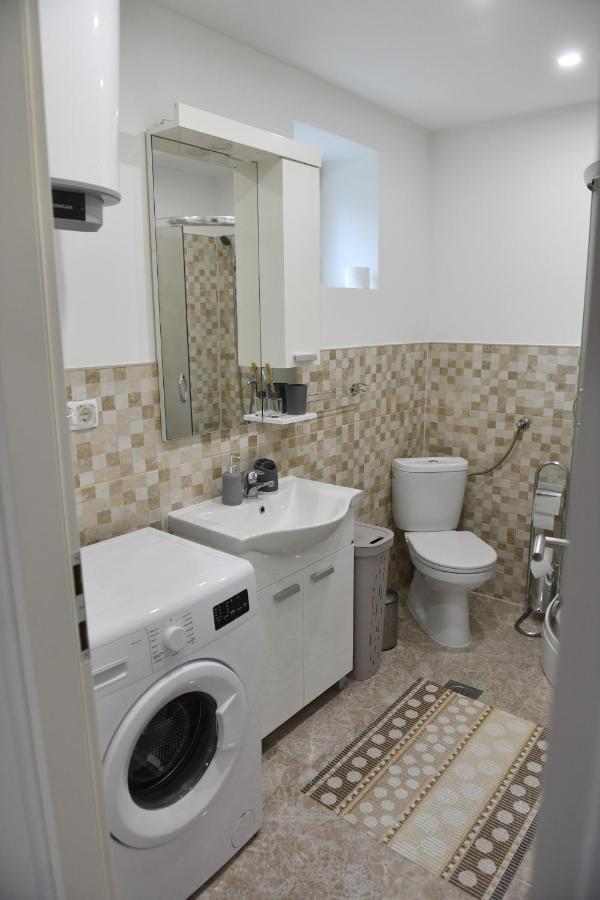 Apartman Lucia จาโกโว ภายนอก รูปภาพ