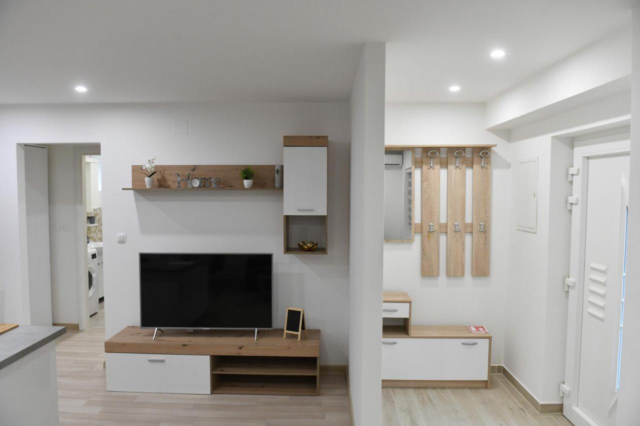 Apartman Lucia จาโกโว ภายนอก รูปภาพ