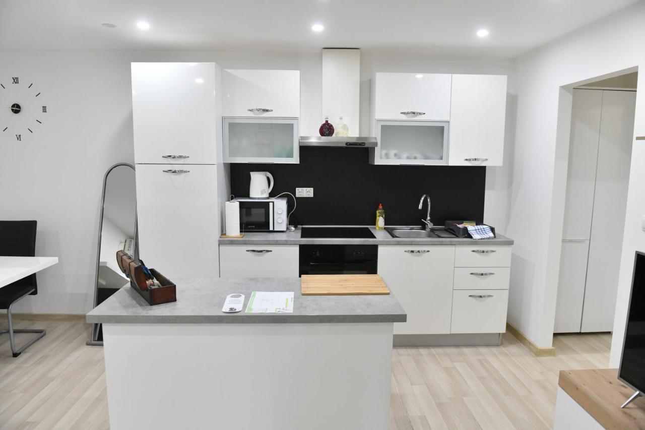 Apartman Lucia จาโกโว ภายนอก รูปภาพ